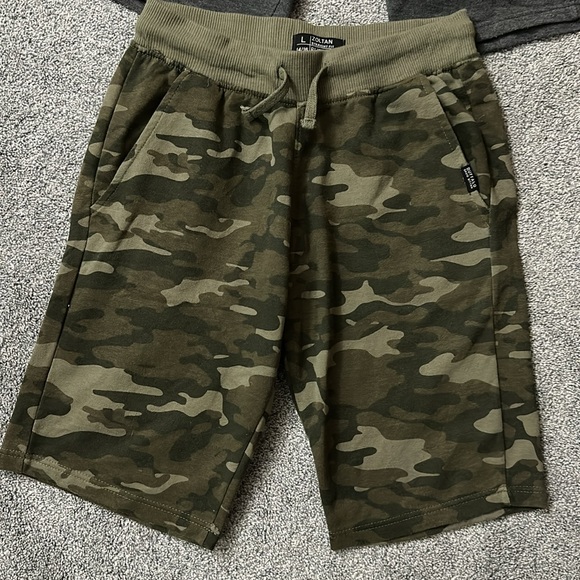 buffalo by david brighton shorts - Picture 4 of 9